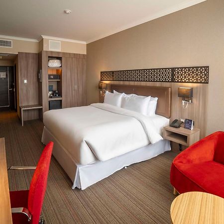 Doubletree By Hilton Trujillo Hotell Encalada Exteriör bild