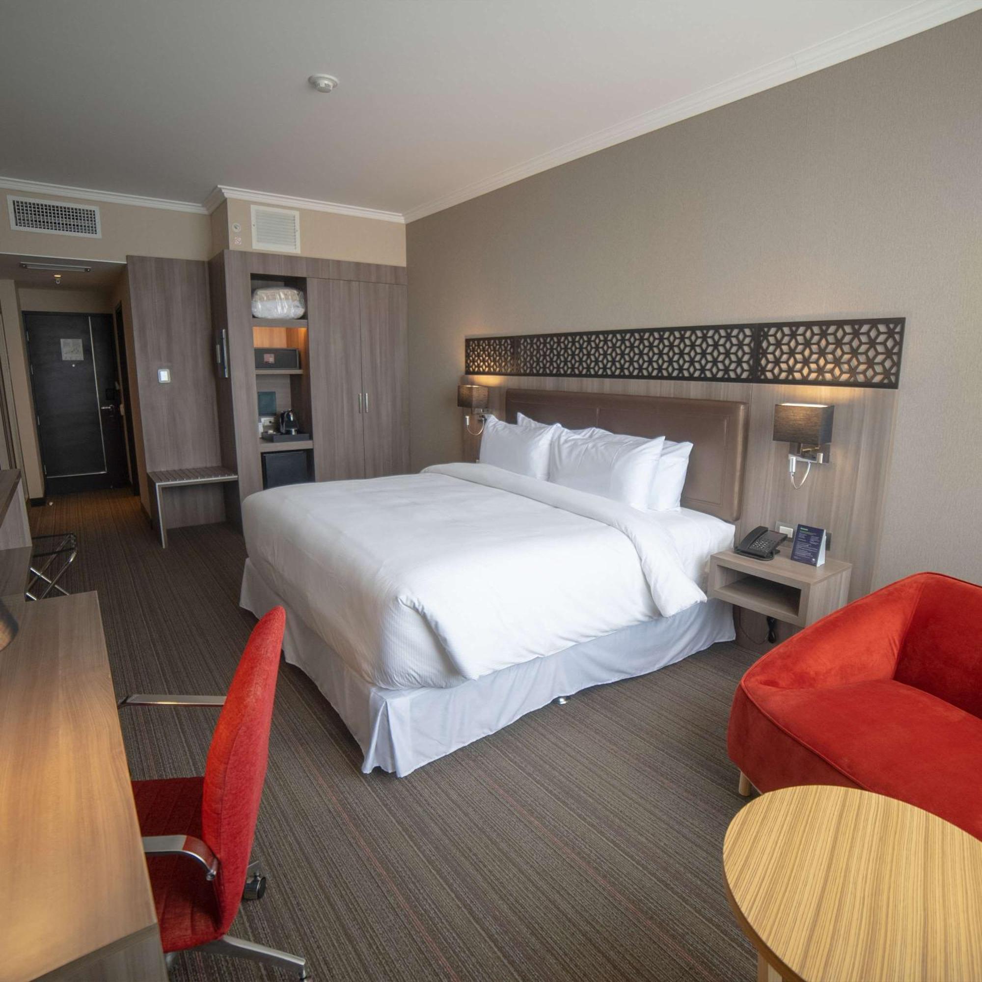 Doubletree By Hilton Trujillo Hotell Encalada Exteriör bild